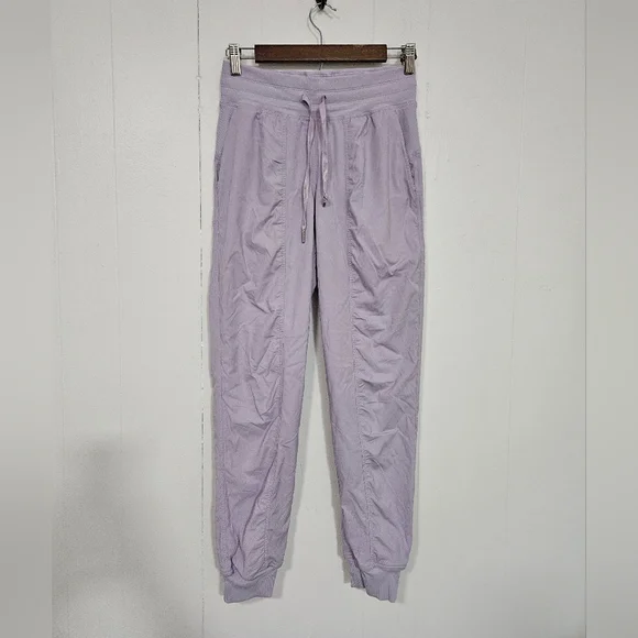 Lululemon Dance Studio Mid-Rise Jogger *Full Length - Picture 2 of 7